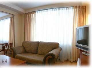 Гостиница Турист Южно-Сахалинск Улучшенный двухместный номер с 1 кроватью-1